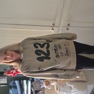 Rivington Sweatshirt EUC
